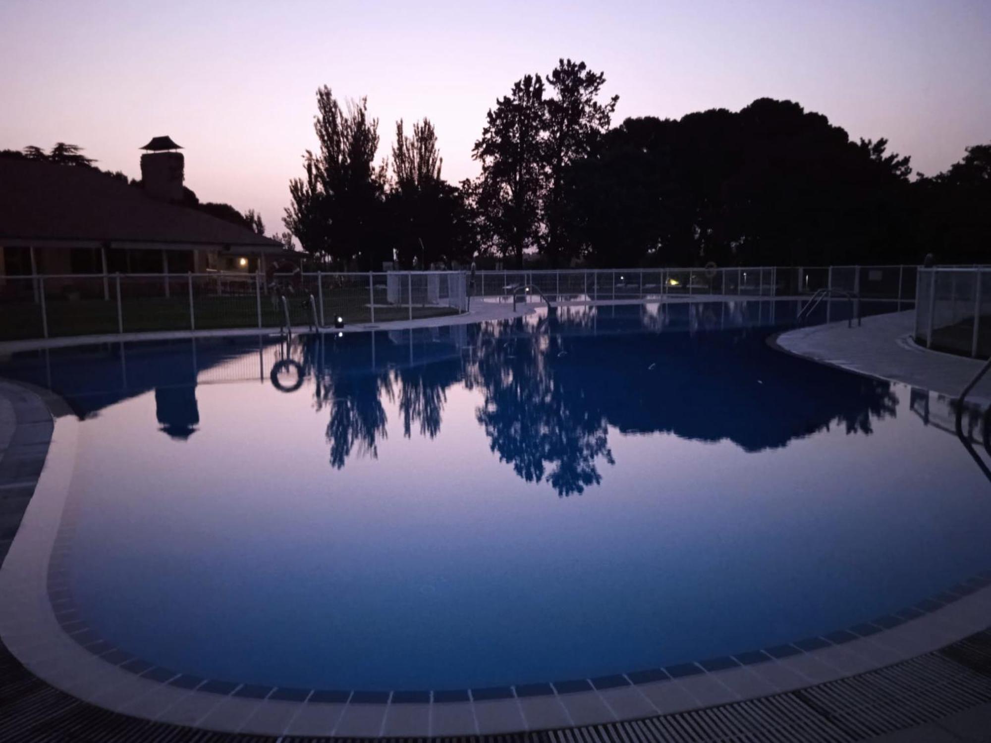 Albergue Zaragoza Camping エクステリア 写真
